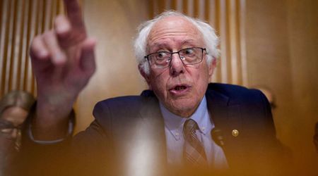 Fact Check: Did Bernie Sanders slam socialism and claim he owns three houses and two boats?